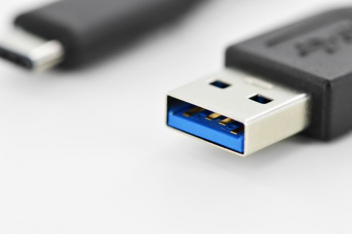 Кабель DIGITUS USB-C > USB-A заряджання/синхронізації, Type-C, 1м, чорний