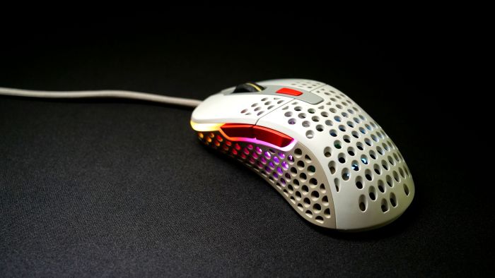 Mouse Xtrfy M4, USB-A, RGB, Retro