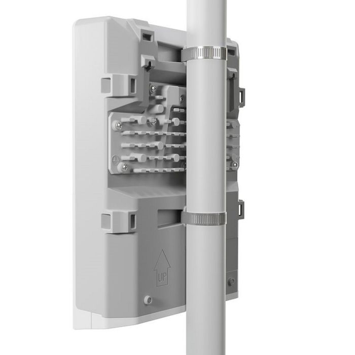 Комутатор MikroTik Cloud Router Switch netPower 16P MikroTiK CRS318-16P-2S+OUT