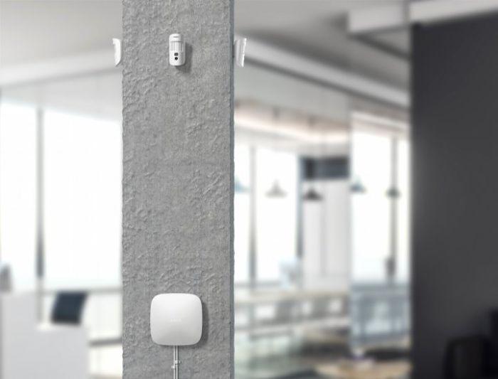 Интеллектуальная охранная централь Ajax Hub 2 Plus, gsm, ethernet, wi-fi, jeweller, беспроводная, белый