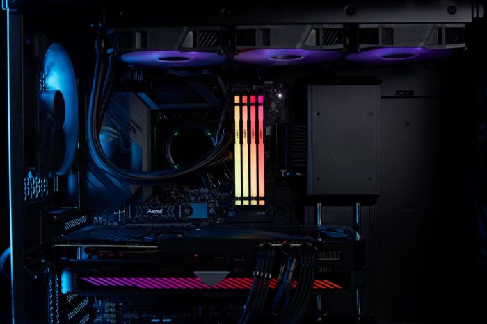 Память ПК Kingston DDR5  16GB KIT (8GBx2) 5200 FURY Beast RGB