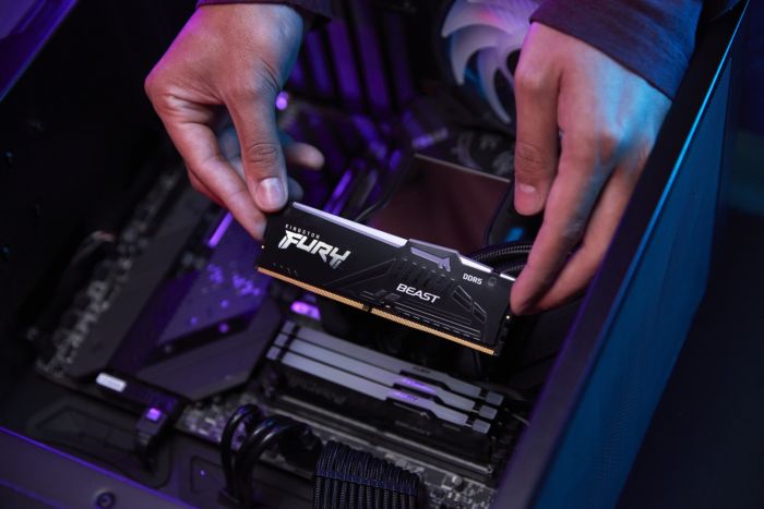 Пам'ять ПК Kingston DDR5 32GB 5600 FURY Beast  RGB