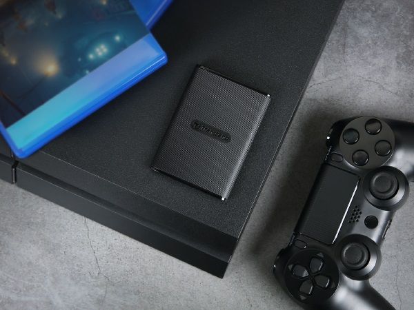 Portable SSD Transcend 1TB USB 3.1 Gen 2 Type-C ESD270C