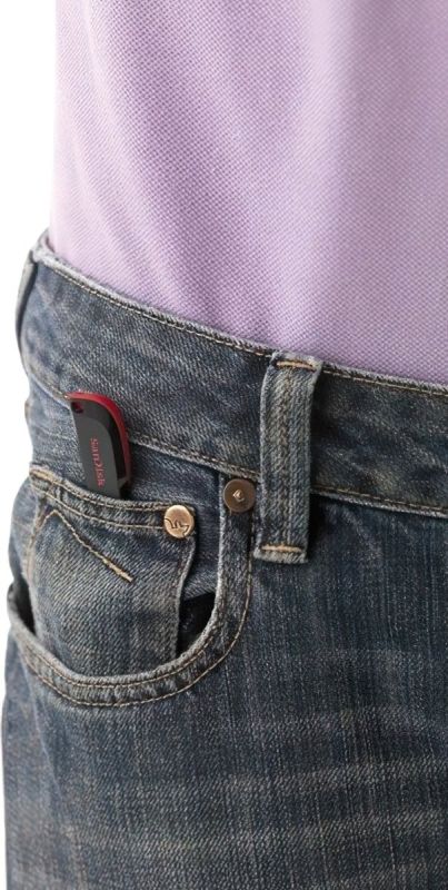 SanDisk   32GB USB 2.0 Type-A Cruzer Blade Black