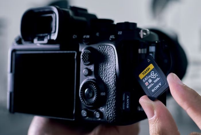 Карта памяти Sony CFexpress Type A 320GB R800/W700MB/s Tough