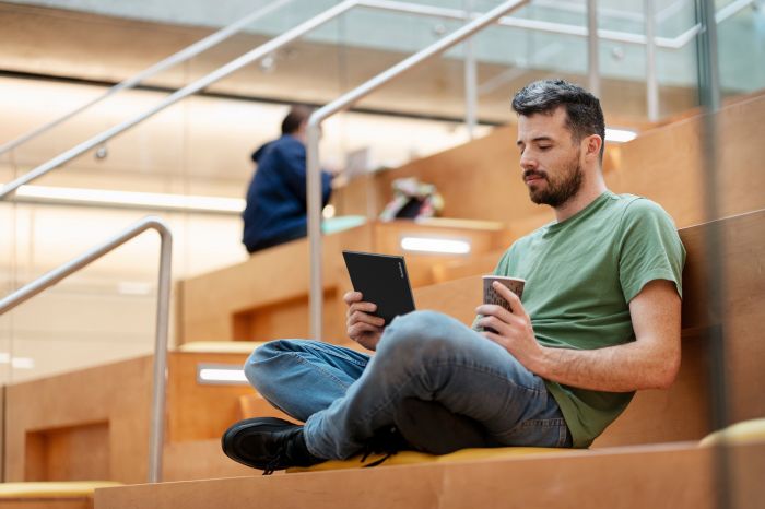 Електронна книга PocketBook 743K InkPad Color 3, Stormy Sea