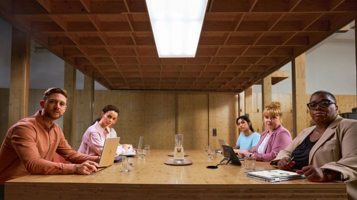 HP Notebook EliteBook 860-G11 16" WUXGA IPS AG, Intel U7-155U, 16GB, F1024GB, UMA, LTE, DOS, silver