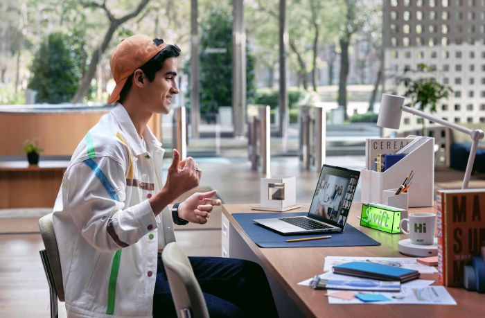 Ноутбук Acer Swift Go 14 SFG14-74 14" WUXGA OLED, Intel U9-285H, 32GB, F1TB, UMA, Win11, сріблястий