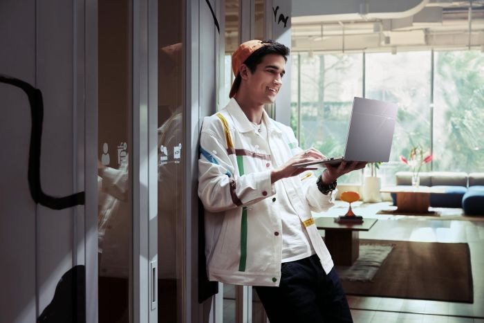 Ноутбук Acer Swift Go 14 SFG14-74 14" WUXGA OLED, Intel U9-285H, 32GB, F1TB, UMA, Win11, сріблястий