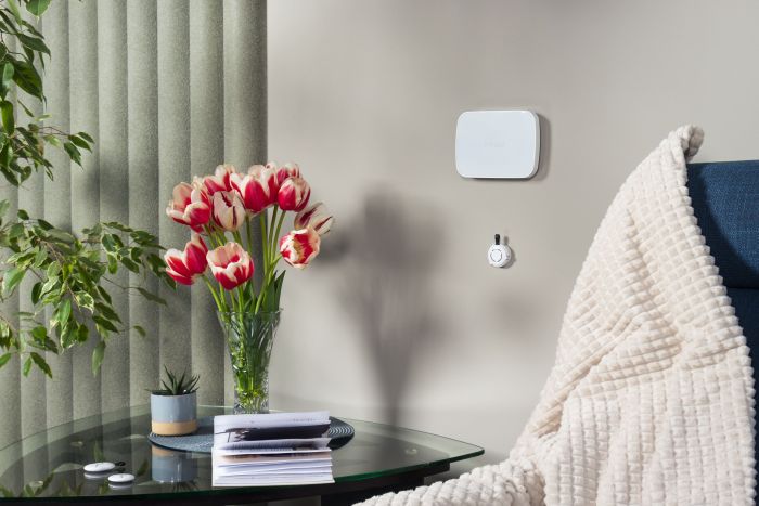 Intelligent hub U-Prox MPX LE White, ethernet, Wi-Fi, 2 LTE, photo verification, wireless, white