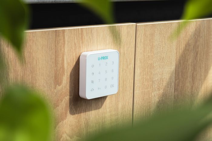 Беспроводная сенсорная клавиатура U-Prox Keypad G1 White, 1 группа, беспроводной, белый