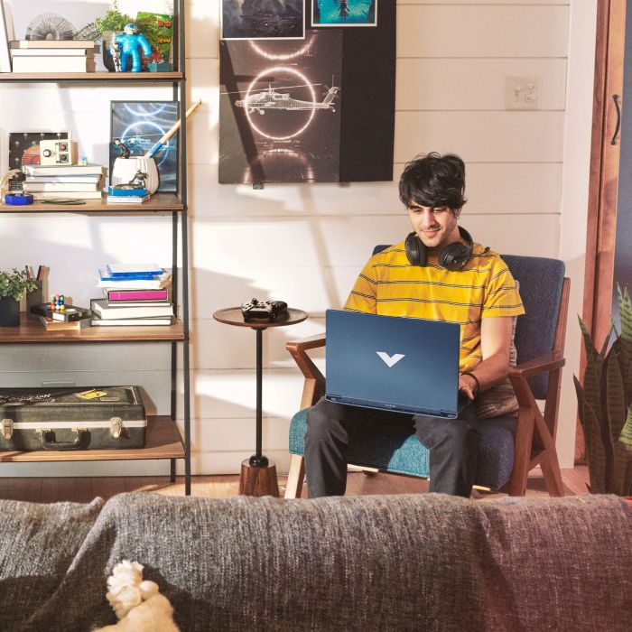 Ноутбук HP Victus 15-fa2011ua 15.6" FHD IPS AG, Intel i7-13620H, 24GB, F1024GB, NVD5060-8, DOS, синий