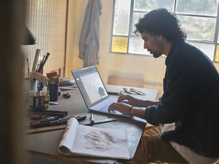 HP Notebook OmniBook 5 16-ag1007ua 16" WUXGA IPS AG, AMD AI 7 350, 32GB, F1024GB, UMA, Win11, sky blue