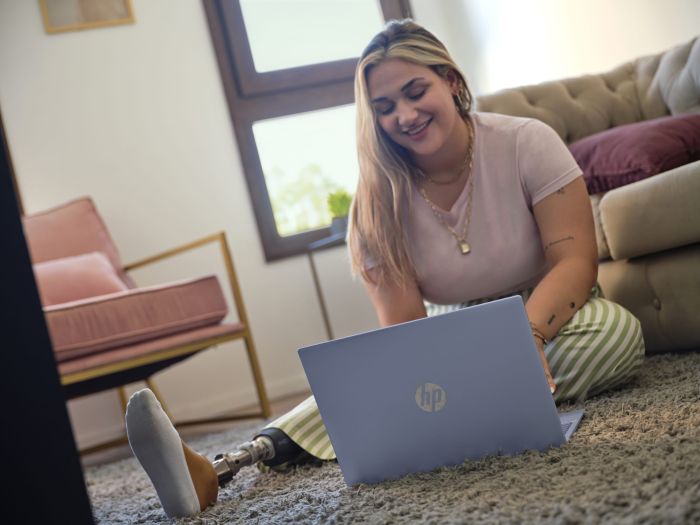 Ноутбук HP OmniBook 5 16-af1018ua 16" WUXGA IPS AG, Intel U7-255U, 16GB, F512GB, UMA, DOS, блакитний