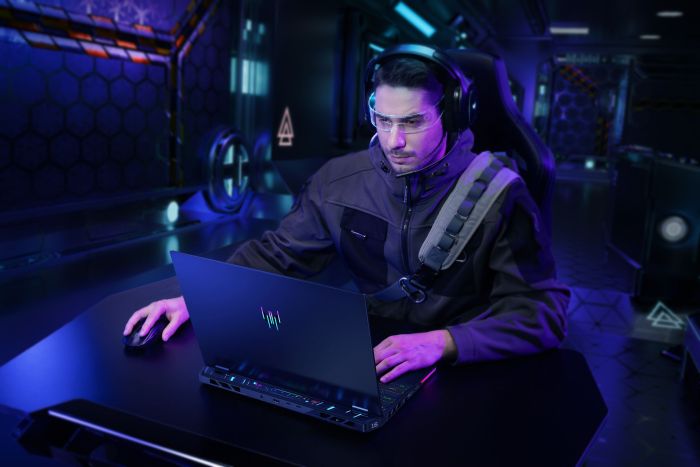 Ноутбук Acer Predator Helios 16 PH16-73 16" OLED, Intel U9-275HX, 64GB, F2TB, NVD5090-24, Win11P, чорний