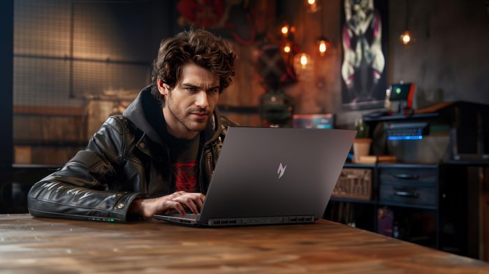 Ноутбук Acer Nitro V 16 ANV16-61 16" WUXGA IPS, AMD R9-365, 32GB, F1TB, NVD5070-8, Lin, черный