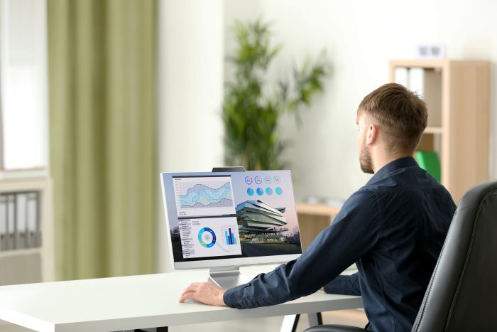 Комп'ютер персональний моноблок ASUS M3702WFAK-BPE0290 27" FHD AG, AMD R5-7520U, 8GB, F256GB, UMA, WiFi, кл+м, Без ОС, чорний