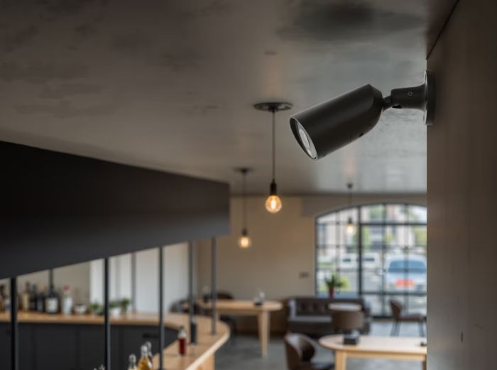 IP-Камера проводная Ajax BulletCam HL black, 5Мп, 2.8мм, гибридная подсветка IR 50м, белый Led 50м, PoE, True WDR, IP65, аудио, угол обзора 100°–110°, уличная, чёрная