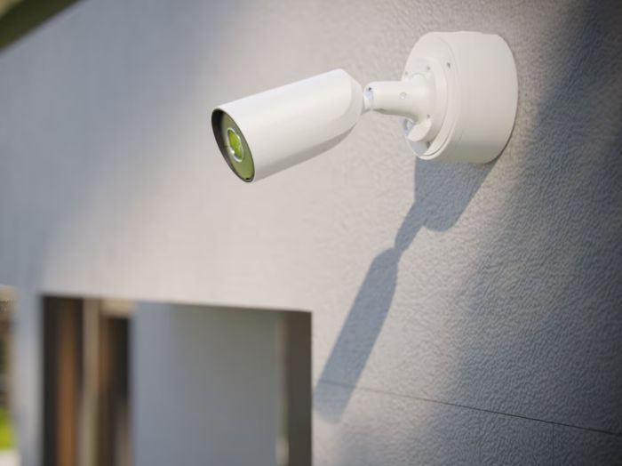 IP-Камера проводная Ajax BulletCam HL white, 5Мп, 4мм, гибридная подсветка IR 50м, белый Led 50м, PoE, True WDR, IP65, аудио, угол обзора 75°–85°, уличная, белая