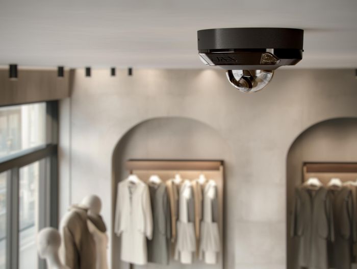 IP-Камера дротова Ajax DomeCam Mini HL black, 8мп, 4мм, гібридне підсвічування IR 15м, білий Led 15м, Poe, True WDR, IP 65, ІЧ 15м, аудіо, кут огляду 75° до 85°, міні купольна, чорна