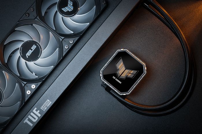 Система рідинного охолодження  TUF GAMING LC III 360 ARGB LCD Intel LGA 1700, 1200, 1851, AMD AM4, AM5 ARGB LCD ASUS 90RC01A1-B0EAY0