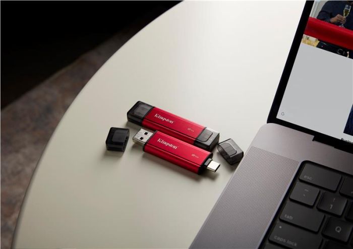 Portable SSD Kingston 2TB USB 3.2 Gen 2 Dual USB-A R1050/W950MB/s