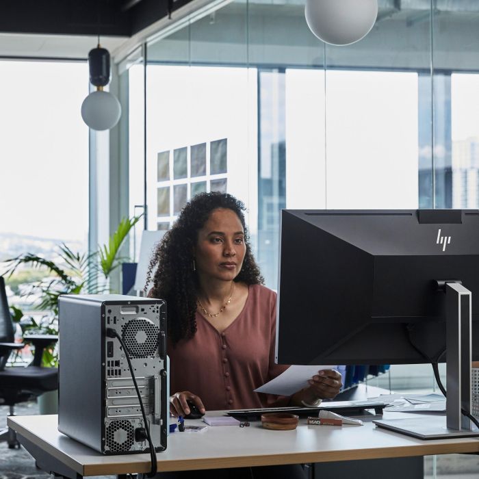 HP PC Elite 800-G9 TWR, Intel i7-14700, 32GB, F1TB, NVD 5060-8, kb+m, 3y, Win11P