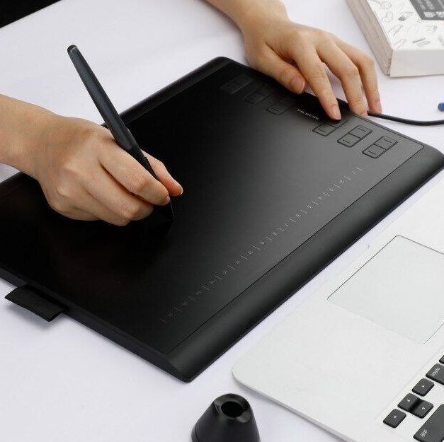 Графический планшет  10"x6.2" , MicroUSB, черный Huion H1060P