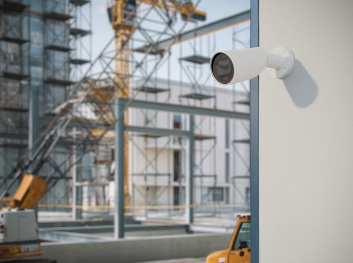 Wired IP camera Ajax BulletCam HLVF 5 MP White, 2.8–12 mm, PoE, True WDR, IP67, IR 60 m, LED 40 m, audio, viewing angle from 31° to 111°, outdoor, white, 126277.217.WH1