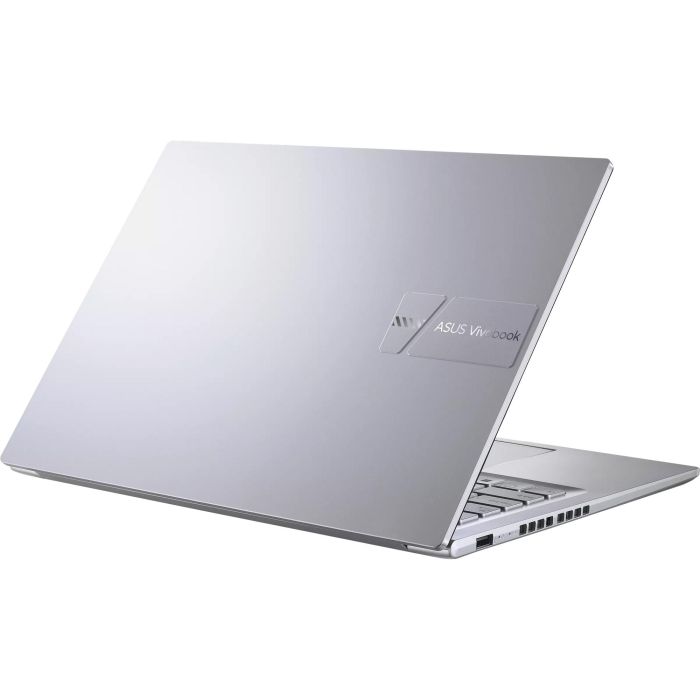 Ноутбук ASUS Vivobook 14 M1405NAQ-LY031 14" WUXGA IPS, AMD R5-150, 16GB, F512GB, UMA, NoOS, Серебристый