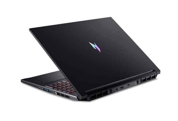 Acer Nitro V 16 ANV16-42 16" WUXGA IPS, AMD R5-240, 16GB, F1TB, NVD4050-6, Lin, black