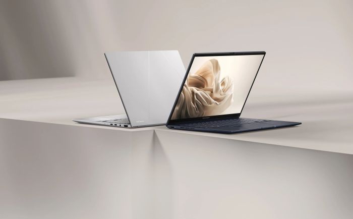 ASUS Notebook Zenbook 14 UX3405CA-ST1260 14" 3K OLED, Intel Ultra 7 255H, 16GB, F1TB, UMA, NoOS, Silver
