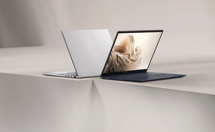 ASUS Notebook Zenbook 14 UX3405CA-ST782X 14" 3K OLED, Intel Ultra 9 285H, 32GB, F1TB, UMA, Win11P, Silver